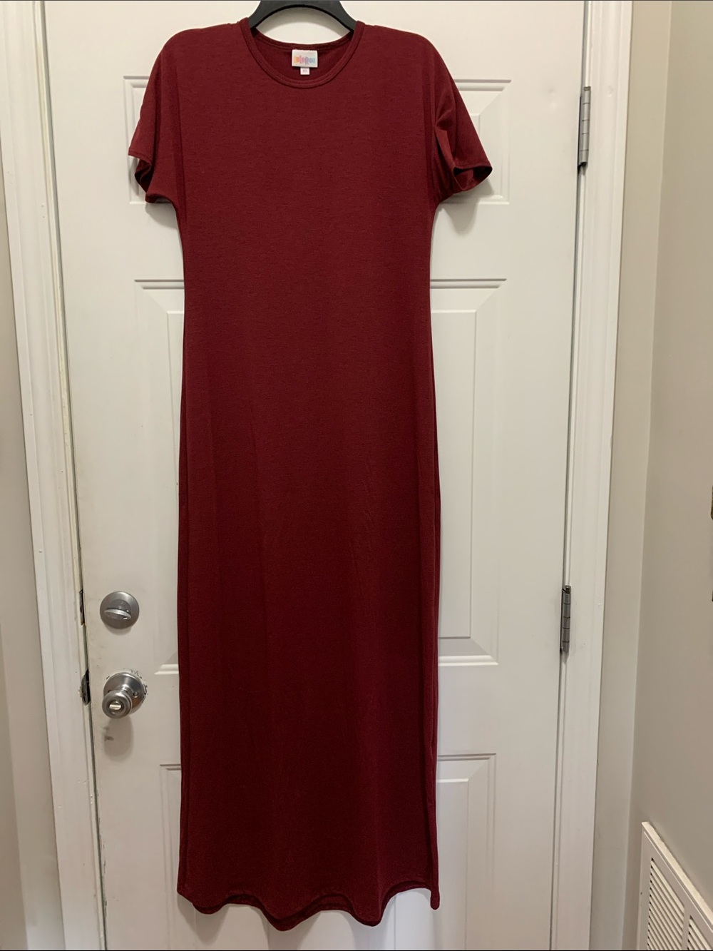 3/$15 LuLaRoe Short-Sleeve Maxi Dress in Burgundy Size XS Tall